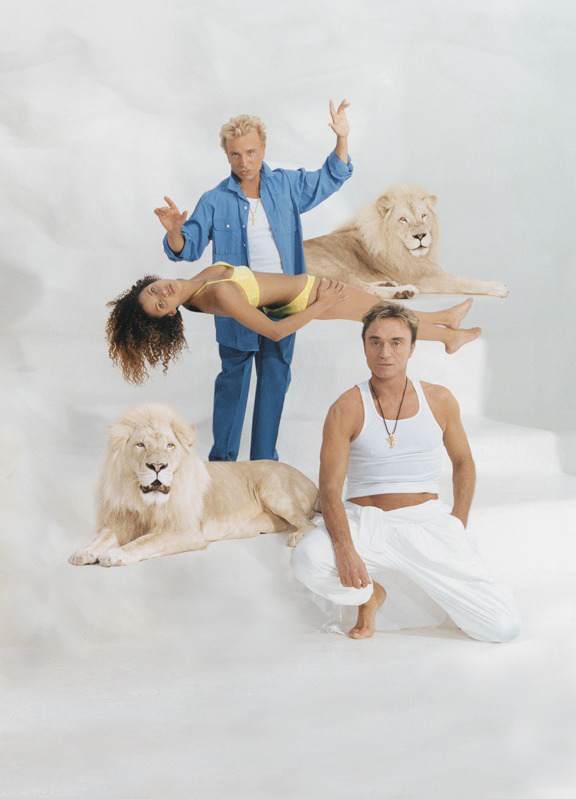 animals-shakara-siegfried-roy.jpg